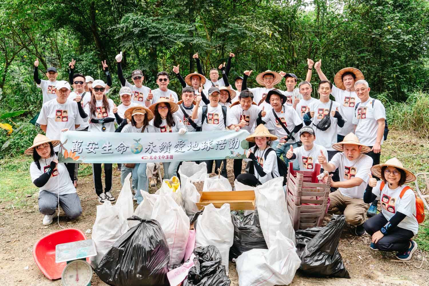 北埔冷泉環境保護｜Esg永續發展｜來北埔冷泉體驗清涼的泉水、探索歷史老街，同時參與環境保護行動。讓我們一起保護這片美麗的冷泉和周邊生態環境吧！